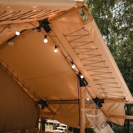 Glamping Mandra Kanev Hotel Leplyavo Exterior photo