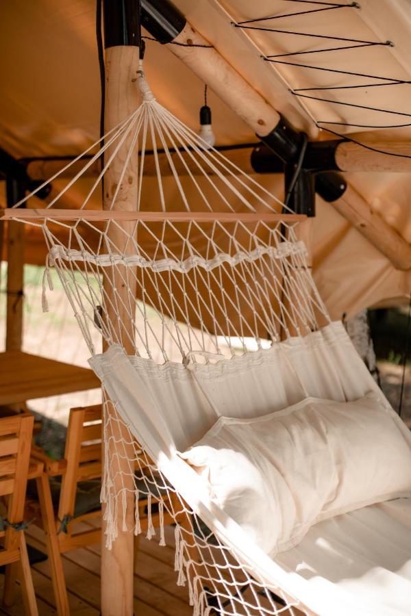 Glamping Mandra Kanev Hotel Leplyavo Exterior photo